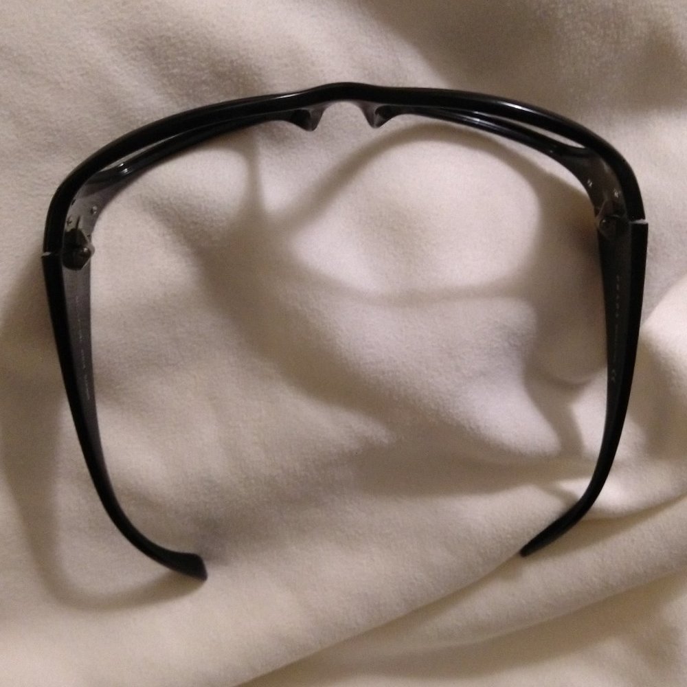 Prada Black Sunglasses: Frames Only - Picture 6 of 16
